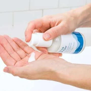 Ursa Major Milky Cleanser | Vegan, Natural & Gentle Cleanser