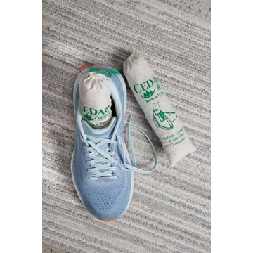Cedar Essence Shoe Fresheners 4-Pack Aromatic Cedar Bags