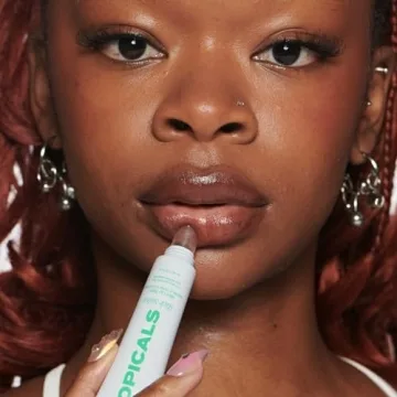 Vegan Mint Glossy Lip Balm with Hyaluronic Acid & Ceramides
