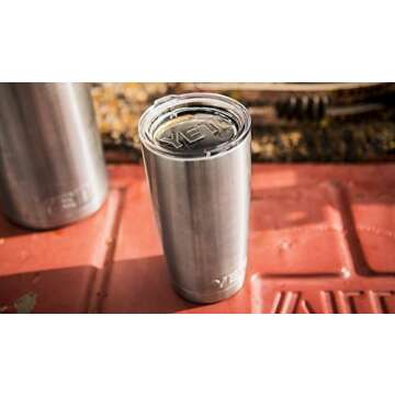 YETI Rambler 20 oz Stainless Steel Vacuum Insulated Tumbler with Lid (Stainless Steel)