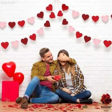 KatchOn Felt Heart Garland - Vibrant Valentine's Decor
