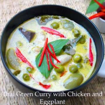 Mae Ploy Red Curry Paste, Green Curry Paste and Panang Curry Paste Set. Great Cooking Gift.