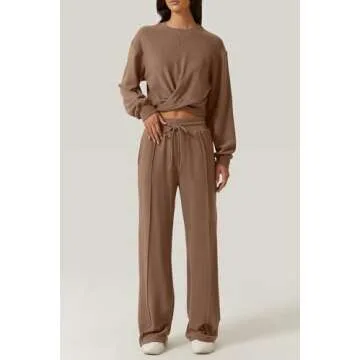 QINSEN Women 2 Piece Outfits Sweatsuit Set Twist Front Cropped Sweatshirt Wide Leg Sweatpant Lounge Set Tracksuit Caramel M