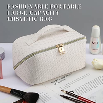 Large Capacity Travel Cosmetic Bag for Women - Stylish & Practical