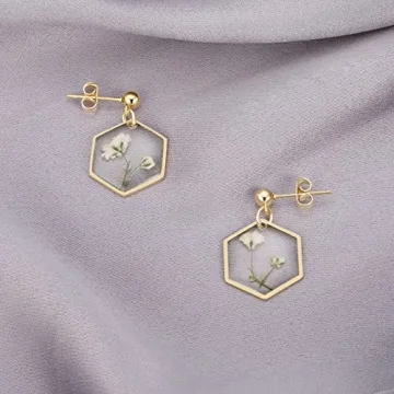 Handmade Pressed Flower Earrings | Resin Dangle Jewelry