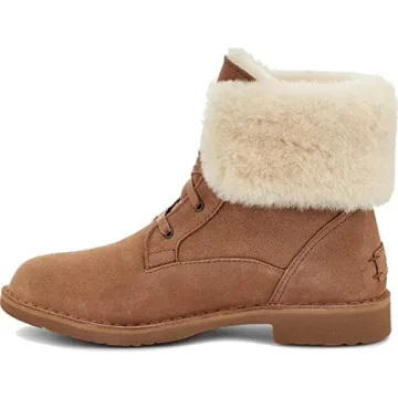 UGG Women's WEYLYN Fashion Boot, Chestnut for Ultimate Comfort