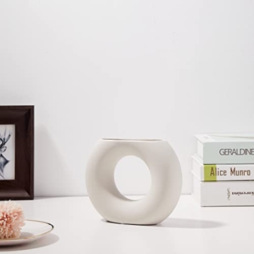 Boho Chic Ceramic Vase - Modern Minimalist Home Decor