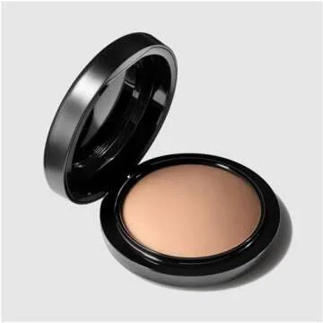 MAC Mineralize Skinfinish Natural in Medium Dark - 0.3527 oz