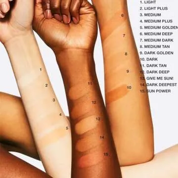 MAC Mineralize Skinfinish Natural in Medium Dark - 0.3527 oz