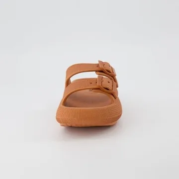 CUSHIONAIRE Women's Fame Cloud Slide for Comfort and Style