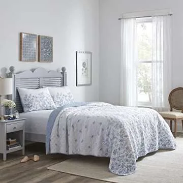 Laura Ashley Home - Queen Quilt Set, Reversible Cotton Bedding with Matching Shams, Pre-Washed Home Decor for Added Softness (Flora Blue, Queen)