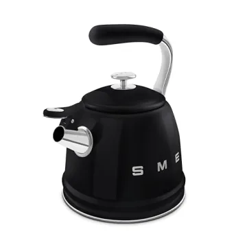 SMEG Retro Stovetop Whistling Kettle 2.4Q in Black