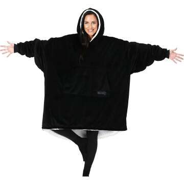 THE COMFY Wearable Blanket - Oversized Microfiber & Sherpa