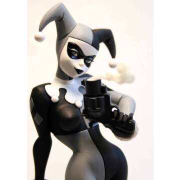 DC Collectibles Batman Black & White: Harley Quinn Statue by Bruce Timm