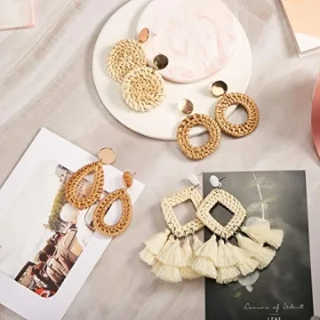 meekoo 4 Pairs Rattan Earrings for Women Beach Essentials Tassel Dangle Boho Straw Earrings (Stylish)