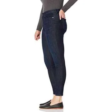 Amazon Essentials Women's Curvy Skinny Jean in Dark Wash
