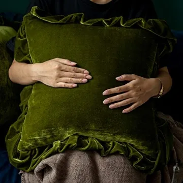 Elegant Olive Green Velvet Pillow Covers for Home Decor
