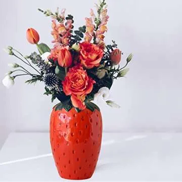 Strawberry Decor Cute Ceramic Decorative Vase for Danish Pastel Room Vintage Home Kitchen Decoration Funky Party Decorations Gifts