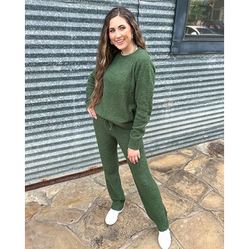 Cozy Luvamia Women's Fleece Pajama Set for Stylish Comfort 