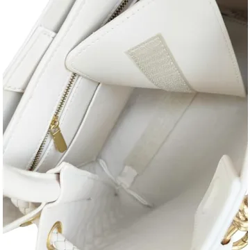 URAWOW Woven Handbag - Chic & Versatile Design