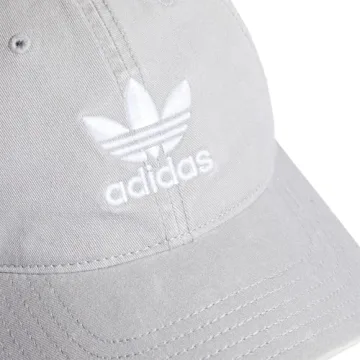 adidas Originals Men's Relaxed Fit Cap for Style and Comfort