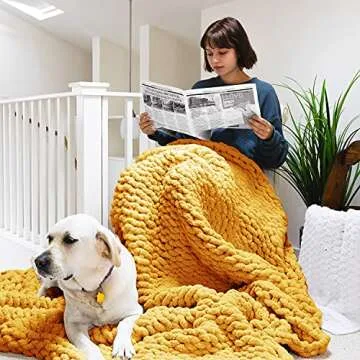 Comtest Chunky Knit Blanket Handmade Soft Throw Blanket Cozy and Warm Cable Knit Blanket for Sofa ＆Home Decor, Turmeric 40x60 in（Love Seat）