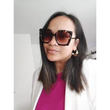 FEISEDY Trendy Oversized Square Sunglasses with UV400