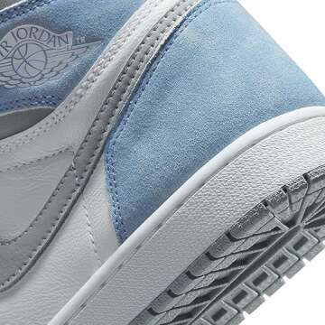 Jordan Retro Hyper Royal 555088 - Iconic Sneakers