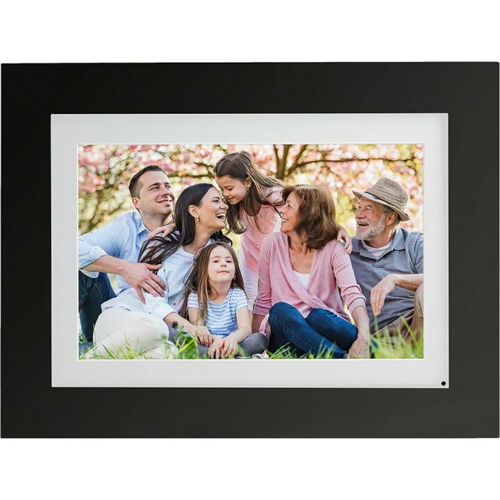 Brookstone 10" Smart Digital Picture Frame - Instant Sharing