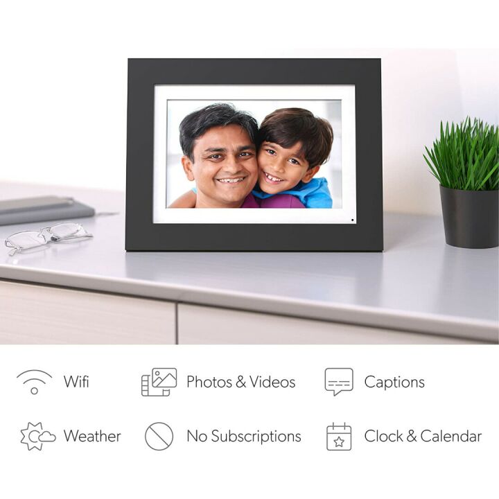 Brookstone 10" Smart Digital Picture Frame - Instant Sharing