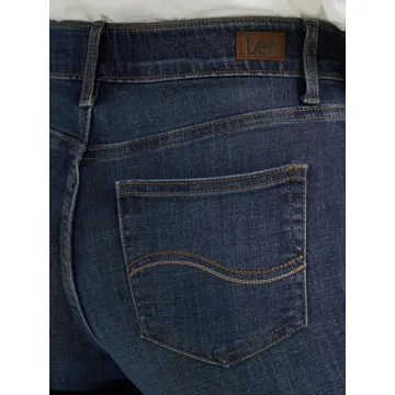 Lee Women's Ultra Lux Comfort with Flex Motion Bootcut Jean Renegade 12 Short