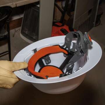 Klein Tools 60406RL Hard Hat, Rechargeable Headlamp, Non-vented, Full Brim Style, Padded Self-Wicking Odor-Resistant Sweatband, Tested up to 20kV, White