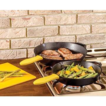 Lodge L10SK3 12" Skillet With Assist Handle