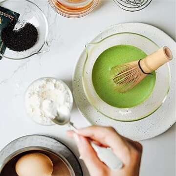 Glass Matcha Bowl With Pouring Spout, Ceremonial Mixing Chawan, Clear Traditional Japanese Style Matcha Green Tea Cup Mug, Hammer Spouted Matcha Mixer