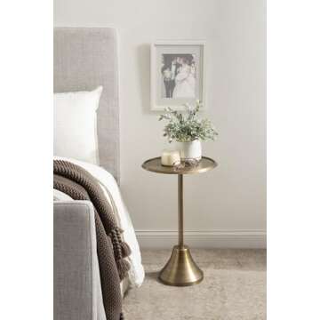 Elegant Kate and Laurel Sanzo Side Table for Every Space