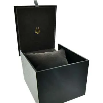 Bulova 98B104 Marine Calendar Watch with Steel Design