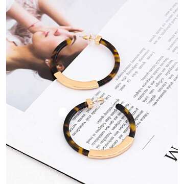 Hoop Earrings for Women Geometry Acrylic Resin Earrings Bohemia Tortoise Shell Earrings Mottled Statement Stud Earrings Fashion Jewelry(Dark Leopard)