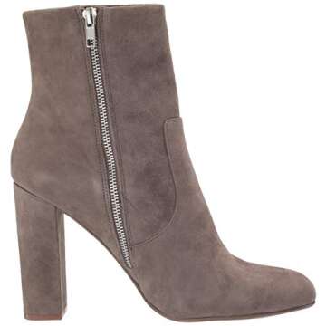 Steve Madden Women's Editor Fashion Boot