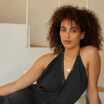 CANEVINKA Gold Plated Seashell Pendant Necklace