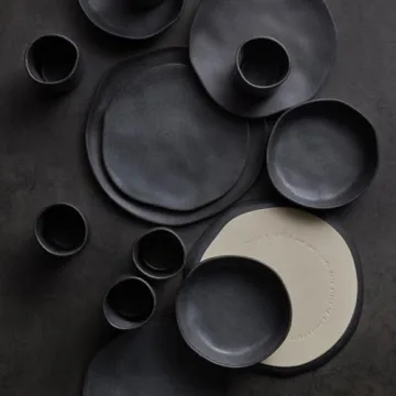 Stone by Mercer Project Unique Dinnerware Set 16-Piece