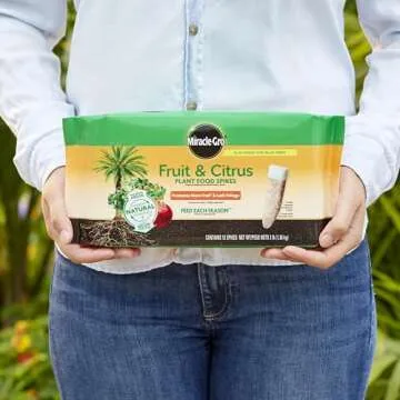 Miracle-Gro Fruit & Citrus Plant Food Spikes for Lush Growth