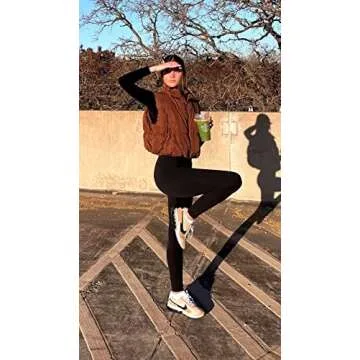 SySea Women's Crop Puffer Vest Winter Zip Up Lightweight Sleeveless Warm Outerwear Padded Coat