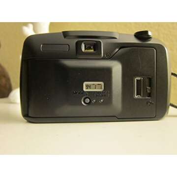Pentax IQZoomEZY 35mm Film Camera – Effortless Photo Shooting