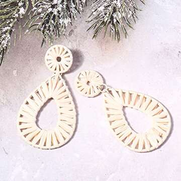 Boho Raffia Earrings Statement Teardrop Earrings Drop Dangle Bohemian Earrings for Women Cute Handmade Earring(Ivory)