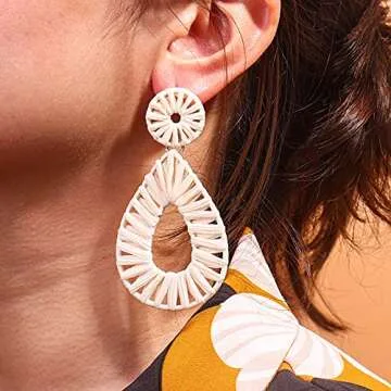 Boho Raffia Earrings Statement Teardrop Earrings Drop Dangle Bohemian Earrings for Women Cute Handmade Earring(Ivory)
