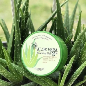 Skinfood Aloe Vera Soothing Gel 93% - 10.14 fl oz