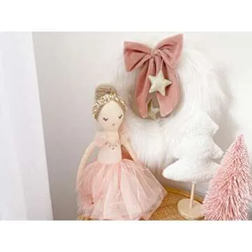 MON AMI Festive Fur Wreath, Soft Plush Christmas Door Wreath & Winter Wreath with Festive Pink Bow and Gold Stars, Christmas Decoration, Wall Decor 12 inches