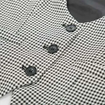 GRACE KARIN Lightweight Plaid Waistcoat Jacket for Women Sleeveless V-Neck Racerback Outwear(M, Black-White Plaid)