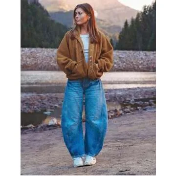 AMEBELLE Women's Cropped Fuzzy Fleece Jacket Full Zip Lined Winter Casual Warm Sherpa Jacket Coat Outerwear with Pockets(2789-Brown-M)