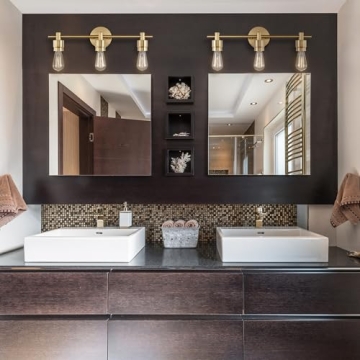 Stylish Globe Electric 5-Piece Bath Accessory Set in Matte Brass